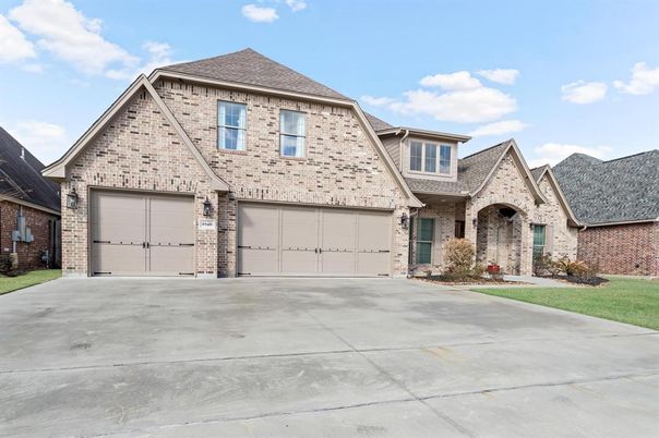 Attached, Exterior, Facade, Brick Facade, Brick Traditional