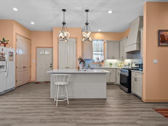 Interior, Kitchen, Pendant Lights, Recessed Lighting, Wood Texture Flooring