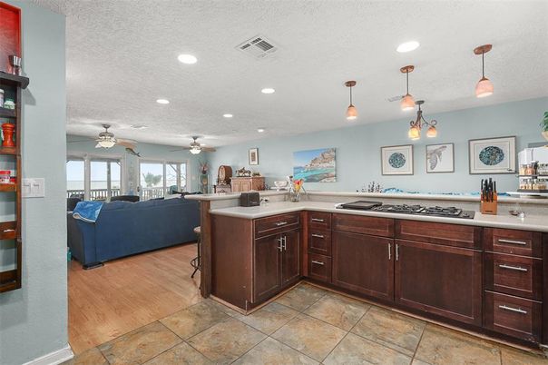 Interior, Kitchen, Living room, Pendant Lights, Recessed Lighting, Wood Texture Flooring