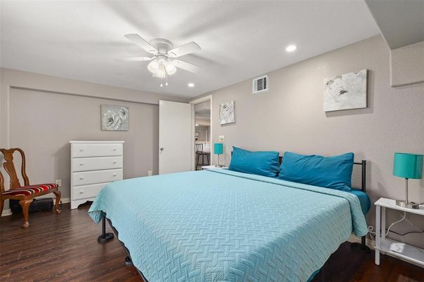 Bedroom, Interior, Recessed Lighting, Wood Texture Flooring