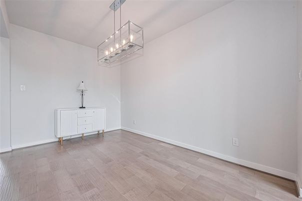 Interior, Pendant Lights, Wood Texture Flooring