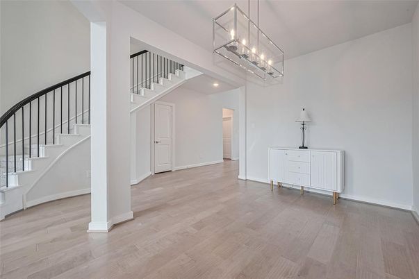 Interior, Pendant Lights, Wood Texture Flooring