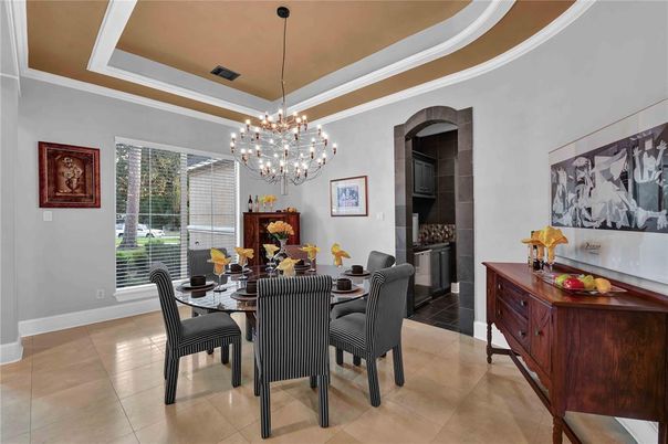 Chandelier, Dining room, Interior