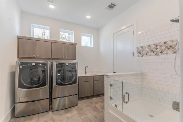 Interior, Recessed Lighting, Washer