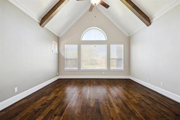 Empty room, Interior, Wooden Beams, Wood Texture Flooring