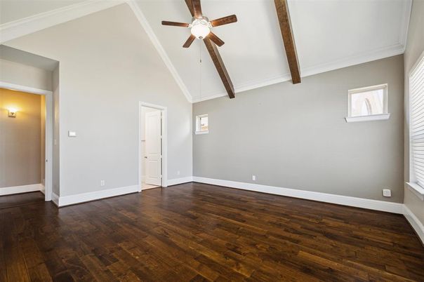 Empty room, Interior, Wooden Beams, Wood Texture Flooring