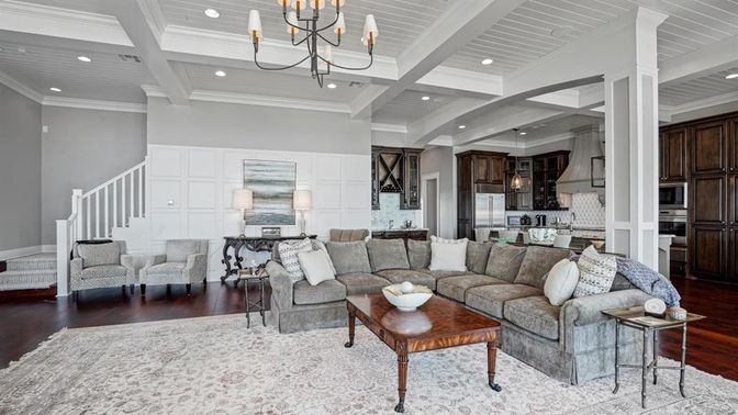Chandelier, Interior, Kitchen, Living room, Pendant Lights, Recessed Lighting, Wood Texture Flooring