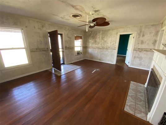 Empty room, Fireplace, Interior, Wood Texture Flooring