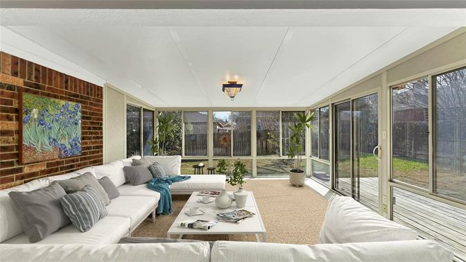 Interior, Living room, Stone Walls, Sun Room