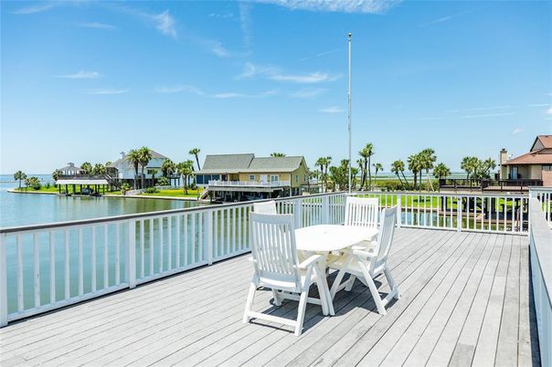Exterior, Lake, Water