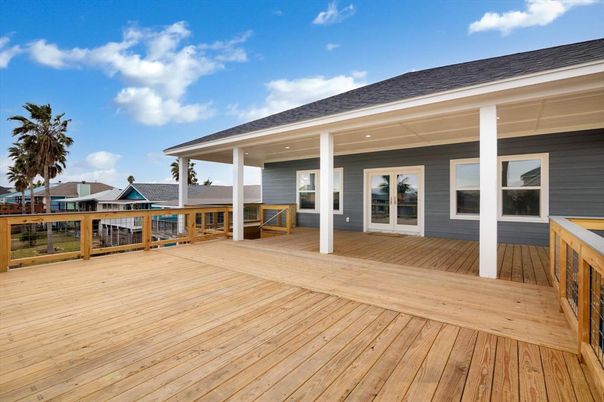 Exterior, Wood Texture Flooring