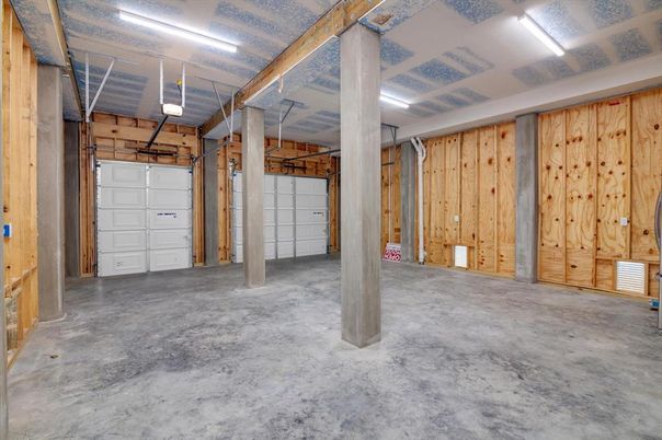 Garage, Interior