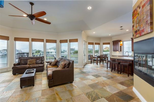 Dining room, Interior, Living room, Recessed Lighting