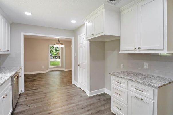 Interior, Kitchen, Pendant Lights, Recessed Lighting, Wood Texture Flooring