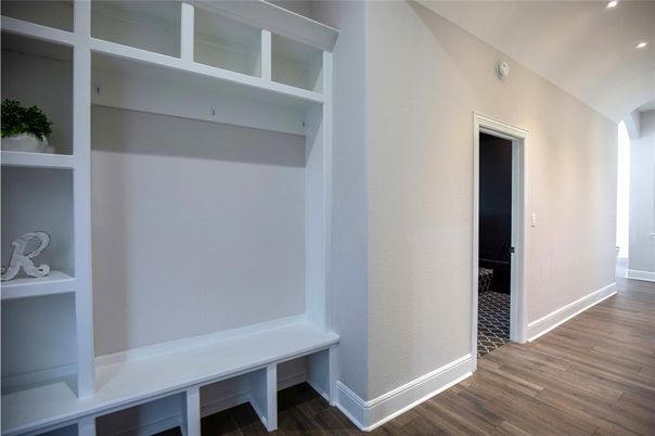 Interior, Recessed Lighting, Wood Texture Flooring