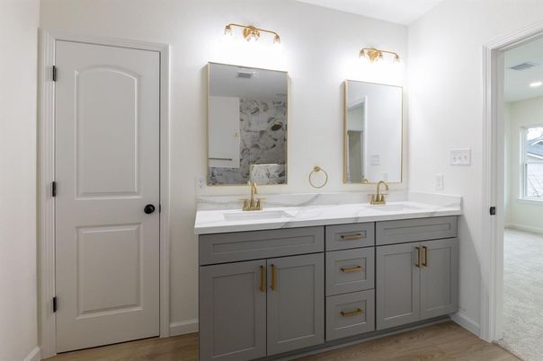 Bathroom, Dual Sink Vanities, Interior, Wood Texture Flooring