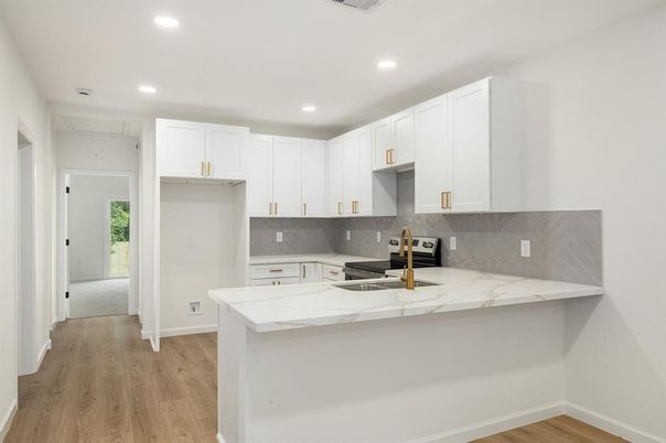 Interior, Kitchen, Recessed Lighting, Wood Texture Flooring