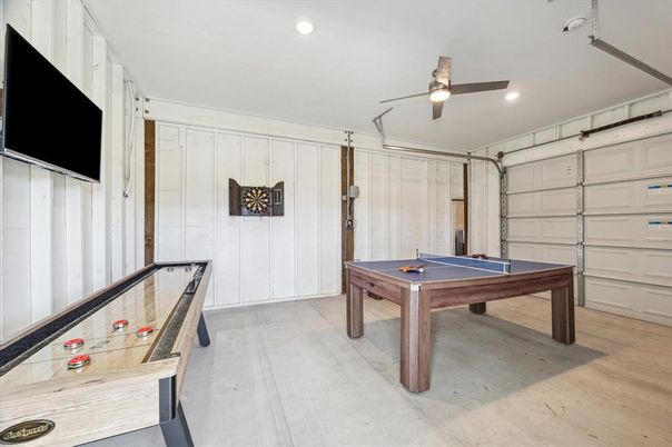 Billiard Table, Game Room, Interior, Recessed Lighting, Wood Texture Flooring