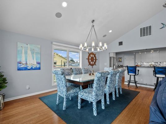 Dining room, Interior, Kitchen, Pendant Lights, Recessed Lighting, Wood Texture Flooring