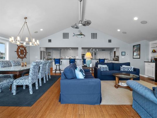 Dining room, Interior, Kitchen, Living room, Pendant Lights, Recessed Lighting, Stainless Steel Appliances, Wood Texture Flooring