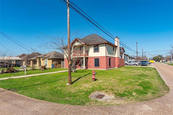 Backyard, Exterior, Facade, None