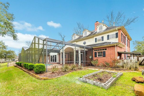 Backyard, Exterior, Facade, Brick Facade, Queen Anne Victorian