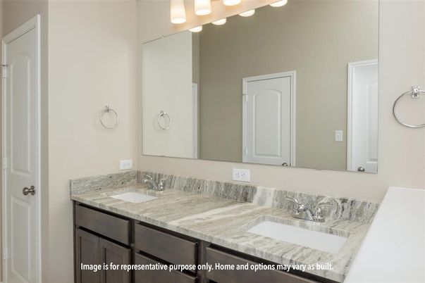 Bathroom, Dual Sink Vanities, Interior