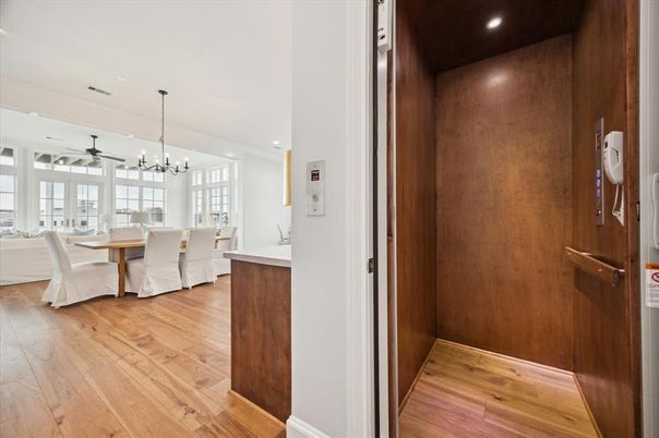 Dining room, Interior, Kitchen, Pendant Lights, Recessed Lighting, Wood Texture Flooring