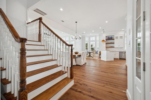 Dining room, Interior, Kitchen, Pendant Lights, Recessed Lighting, Wood Texture Flooring