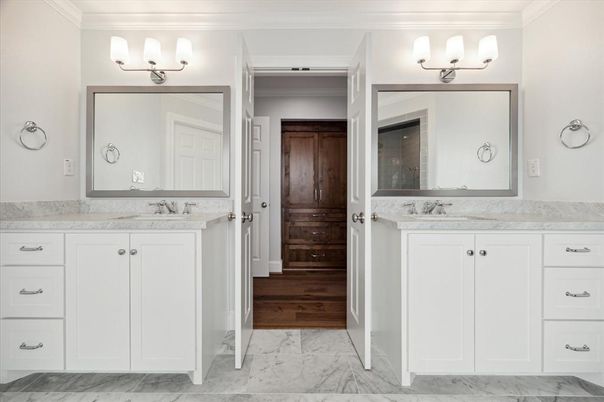 Bathroom, Dual Sink Vanities, Interior, Marble