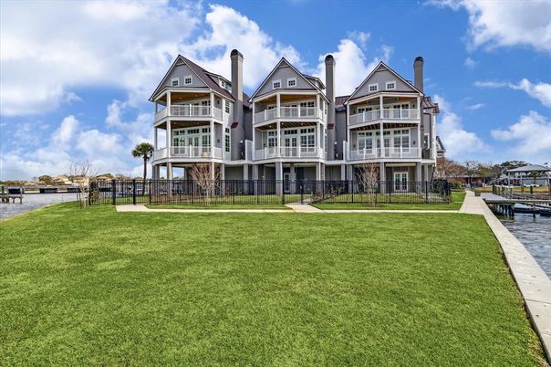 Backyard, Exterior, Lake