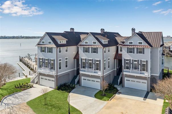 Attached, Exterior, Facade, Water, Queen Anne Victorian
