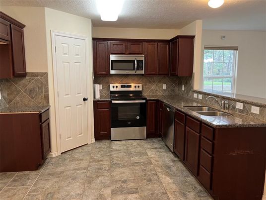 Interior, Kitchen, Stainless Steel Appliances