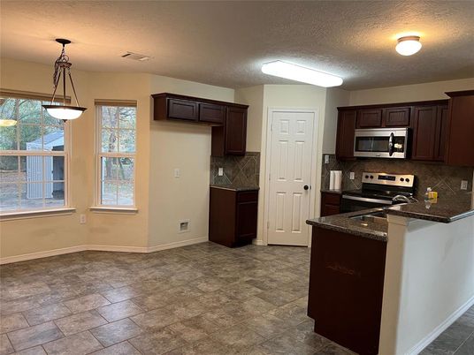 Interior, Kitchen, Pendant Lights, Stainless Steel Appliances