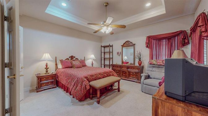 Bedroom, Interior, Recessed Lighting