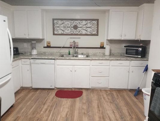 Interior, Kitchen, Wood Texture Flooring