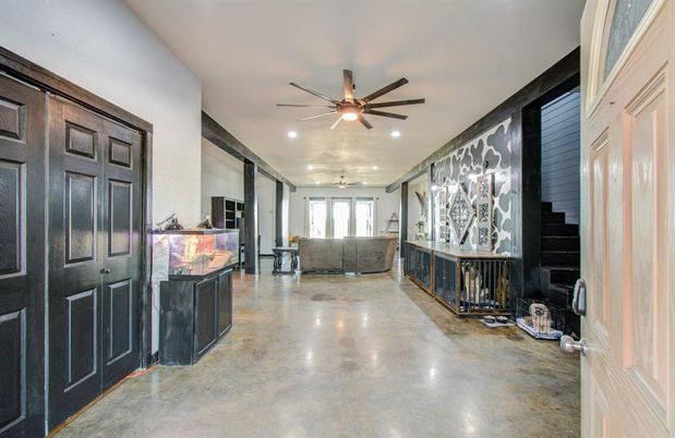 Interior, Recessed Lighting