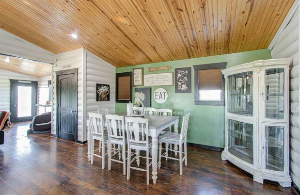 Dining room, Interior, Recessed Lighting, Wooden Ceilings, Wood Texture Flooring
