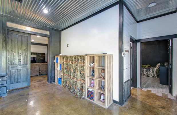 Interior, Recessed Lighting