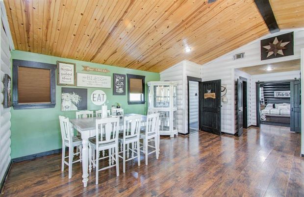 Dining room, Interior, Recessed Lighting, Wooden Ceilings, Wood Texture Flooring