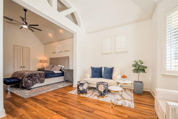 Bedroom, Interior, Recessed Lighting, Wood Texture Flooring