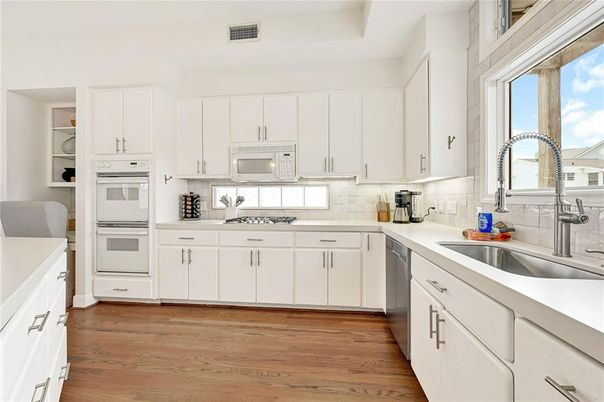 Interior, Kitchen, Wood Texture Flooring