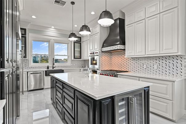 Interior, Kitchen, Pendant Lights, Recessed Lighting, Stainless Steel Appliances