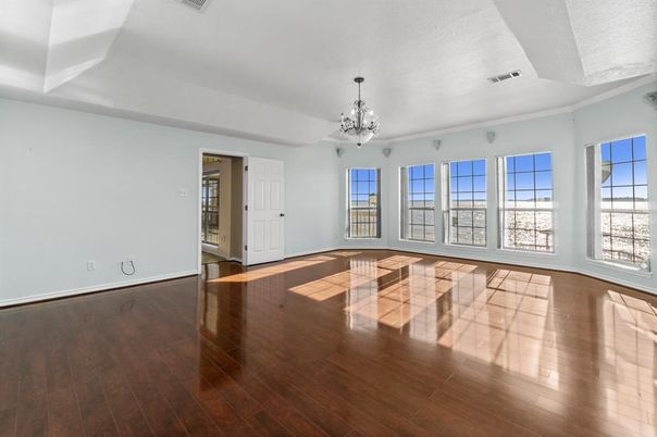 Chandelier, Empty room, Interior, Wood Texture Flooring