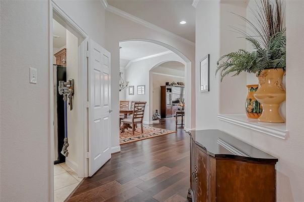 Dining room, Interior, Recessed Lighting, Wood Texture Flooring