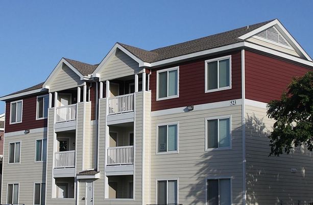 Exterior, Facade, Rowhouse