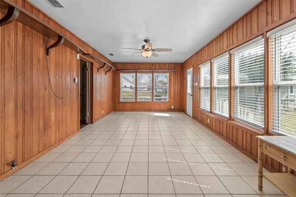 Interior, Wooden Walls