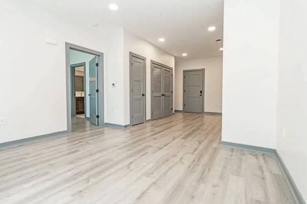 Empty room, Interior, Recessed Lighting, Wood Texture Flooring