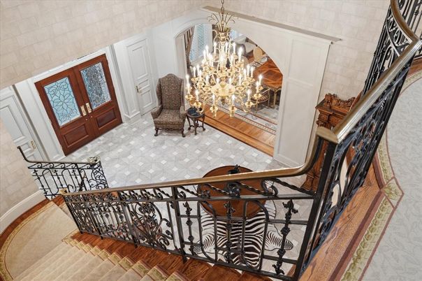 Chandelier, Interior, Wood Texture Flooring