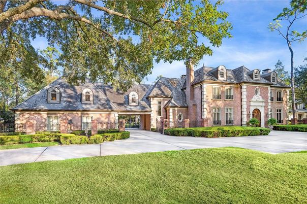 Backyard, Exterior, Facade, Brick Facade, French Provincial